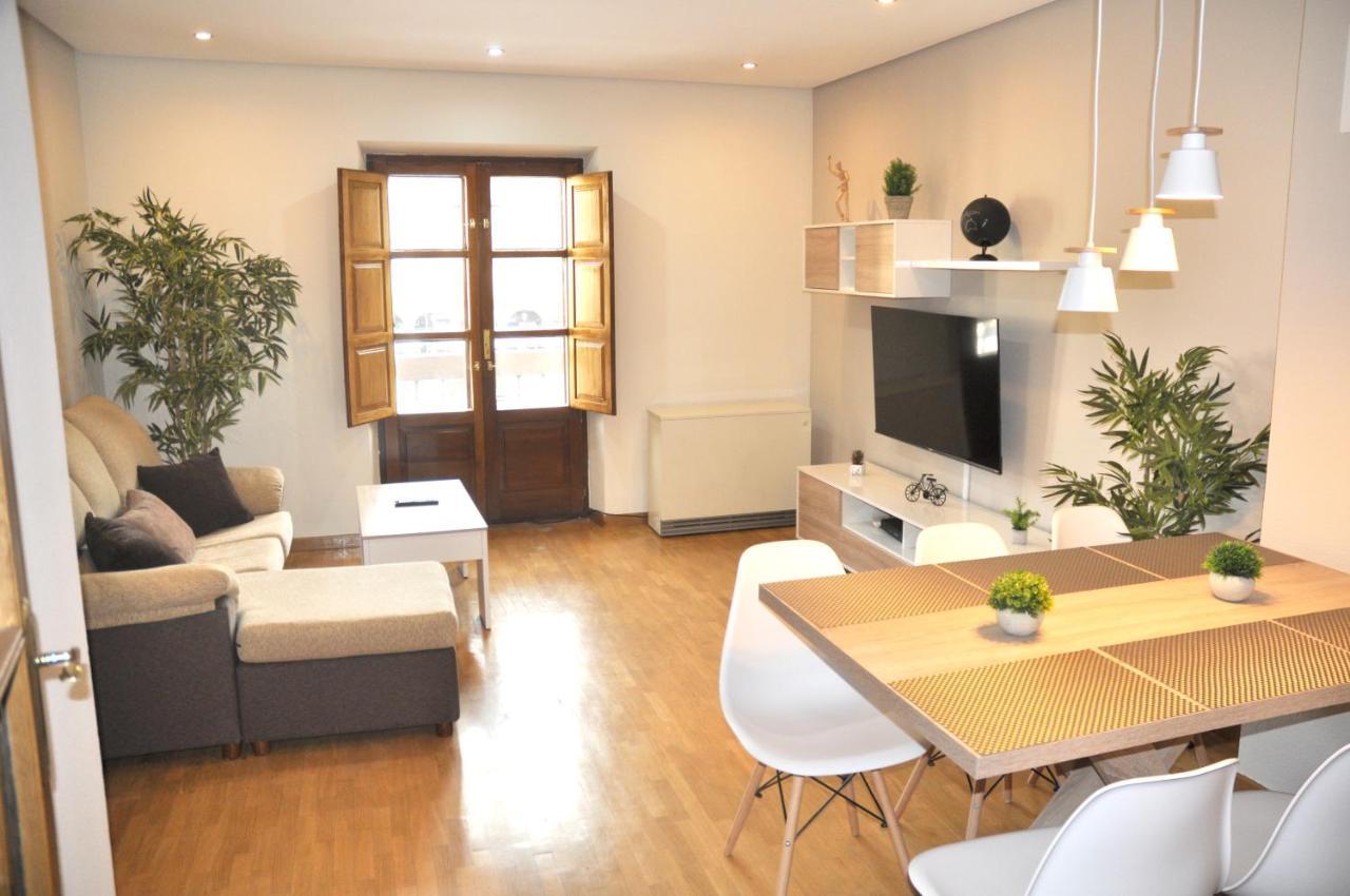 לאון Feeling Home Plaza Mayor מראה חיצוני תמונה